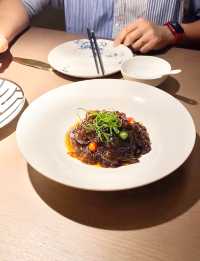 瀋陽粵菜天花板茉里璞玉氛圍感拉滿攻略    在瀋陽的鋼筋森林裡，藏著一處能沉浸式感受廣府韻味