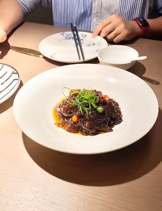 瀋陽粵菜天花板茉里璞玉氛圍感拉滿攻略    在瀋陽的鋼筋森林裡，藏著一處能沉浸式感受廣府韻味