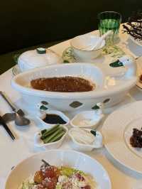 上海首店!!顯貴老錢風餐廳!不是在法國!