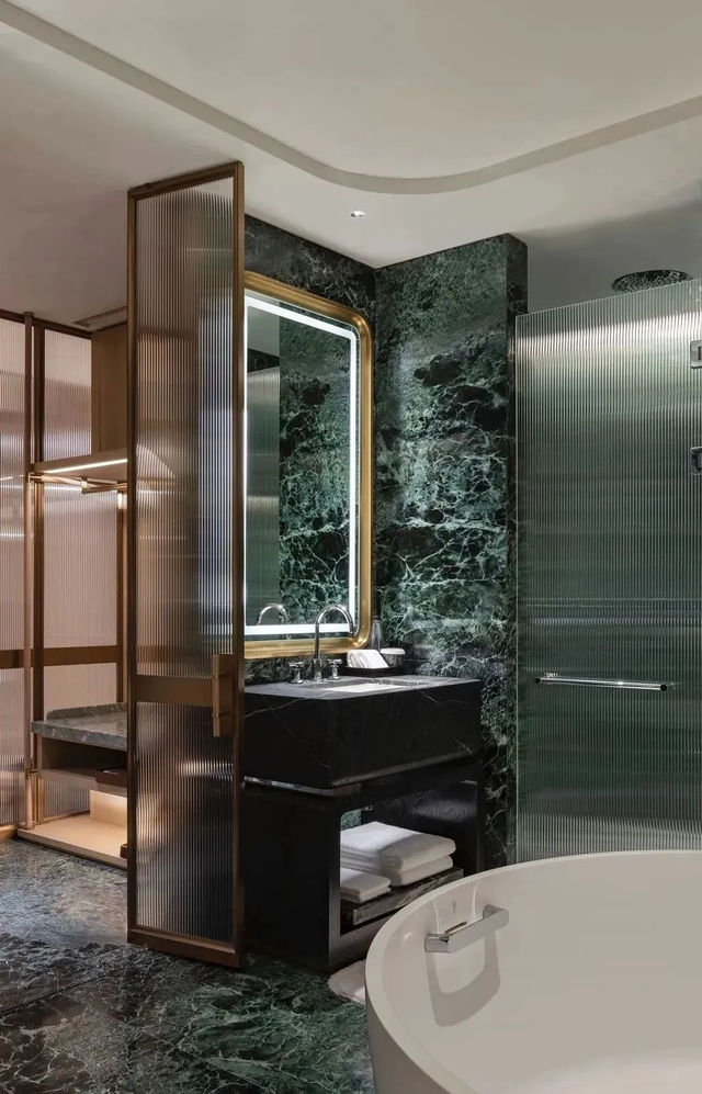 廈門真是個來了就不想走的地方! 這次在廈門入住了華爾道夫酒店,可以說是我近期住過最驚豔的酒店之一, 廈門真是個來了就不想走的地方! 這次在廈門入住了華爾道夫酒店,可以說是我近期住過最驚豔的酒店之一,