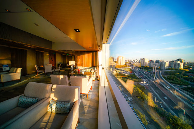 初雪輕吻北京,繪就靜謐詩意畫卷 初雪輕吻北京,繪就靜謐詩意畫卷