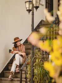 老錢風穿搭魔都秋日法式梧桐區citywalk