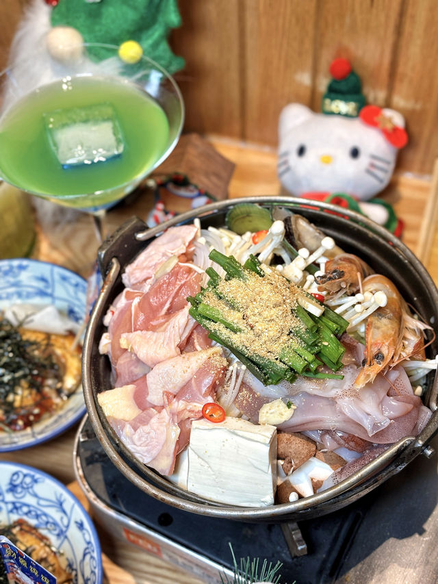 閨蜜小聚，提前感受下聖誕氣氛  終於拔草雙井這家酒願 Izakaya，店裡聖誕氣氛已經布置