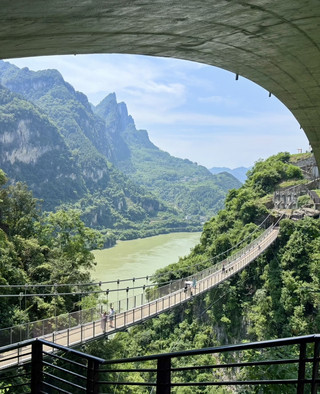 三峽人家旁蘇家別院｜躺看一線江景，藏在山水間的治癒民宿