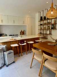 Beautiful Villa with Minor Flaws in a Poor Location