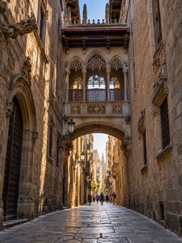 建築 バルセロナ 写真集 Barcelona　1980- バルセロナ｜建築に想像力を解き放つ | Trip.com バルセロナ