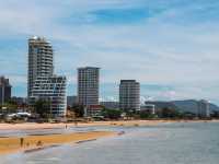 หาดเขาตะเกียบ   นั่งชมวิว เดินชิลฟังเสียงคลื่น 