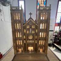  โบสถ์เซนต์โจเซฟ (St. Joseph Cathedral) ⛪️