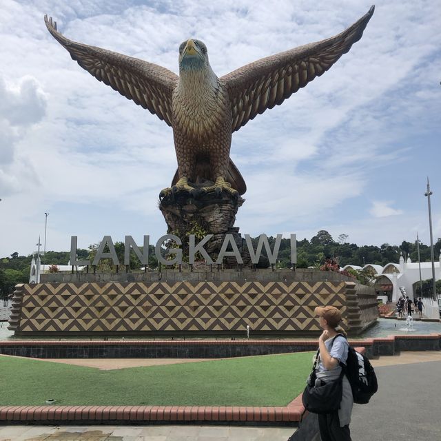 A very warm welcome by Langkawi’s eagle