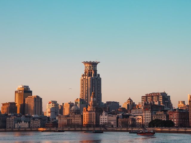 6am Views of The Bund, Shanghai🌅🌼💛