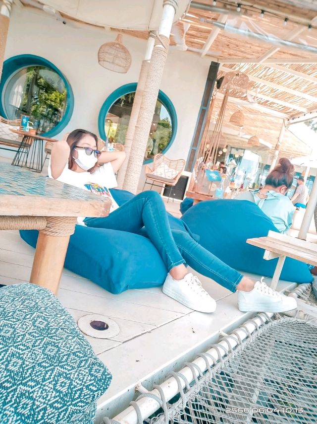 The Lunar Beach House พัทยา