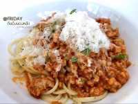 ร้าน Friday Everyday สัตหีบ อาหารอร่อย บรรยากาศดี