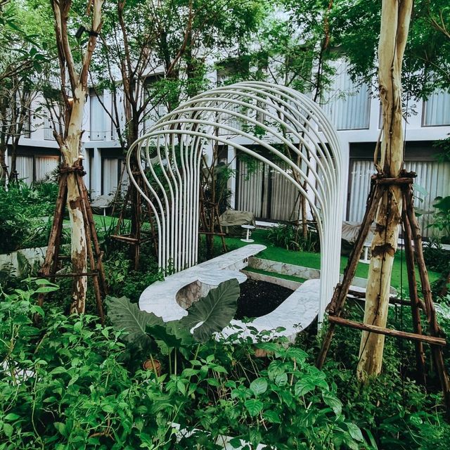 โรงแรมใหม่ดีไซน์เก๋ กลางเมืองหัวหิน น้องหมาพักได้!