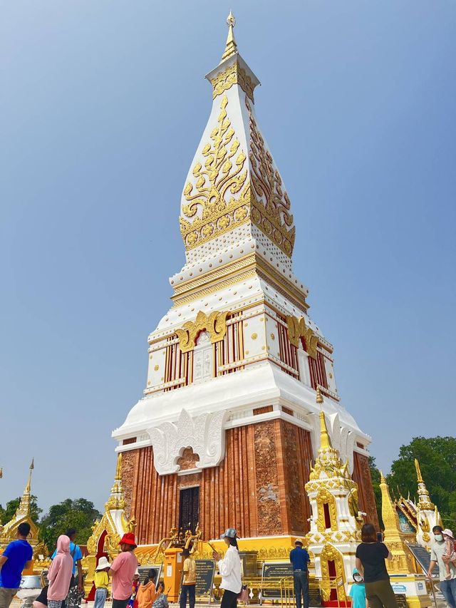 เที่ยวริมโขงที่นครพนม 