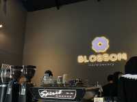 blossom cafe Pattani มากันๆ