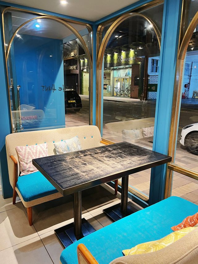 觀塘歐美工業風特色CAFÉ