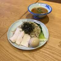 人氣拉麵店「AFURI阿夫利」🍜