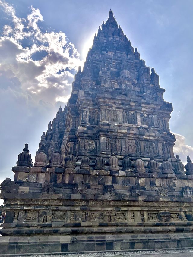The Most Beautiful Hindu Temple In INA🛕🇮🇩