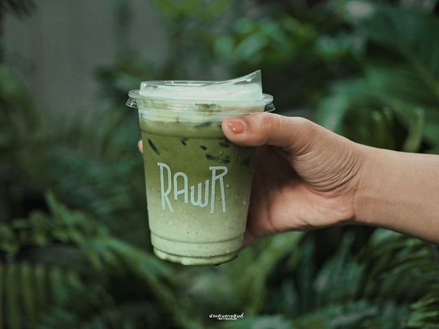 RAWR Cafe คาเฟ่ธรรมชาติ #ย่านพระโขนง 