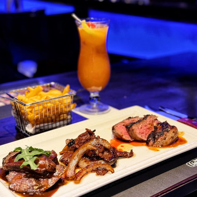 🥩 酒店𝐒𝐭𝐚𝐲𝐜𝐚𝐭𝐢𝐨𝐧! 環牛世界之旅