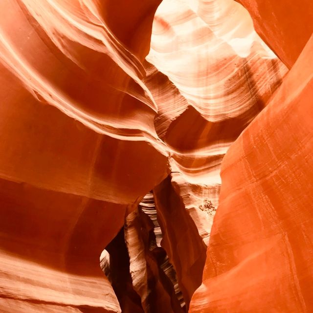 Antelope Canyon! Natural wonder