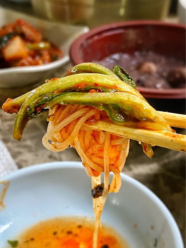 【韓国旅行】雰囲気最高✨韓国映画ロケ地‼️レトロな市場の食堂