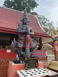 วัดเขาตะเกียบ หัวหิน