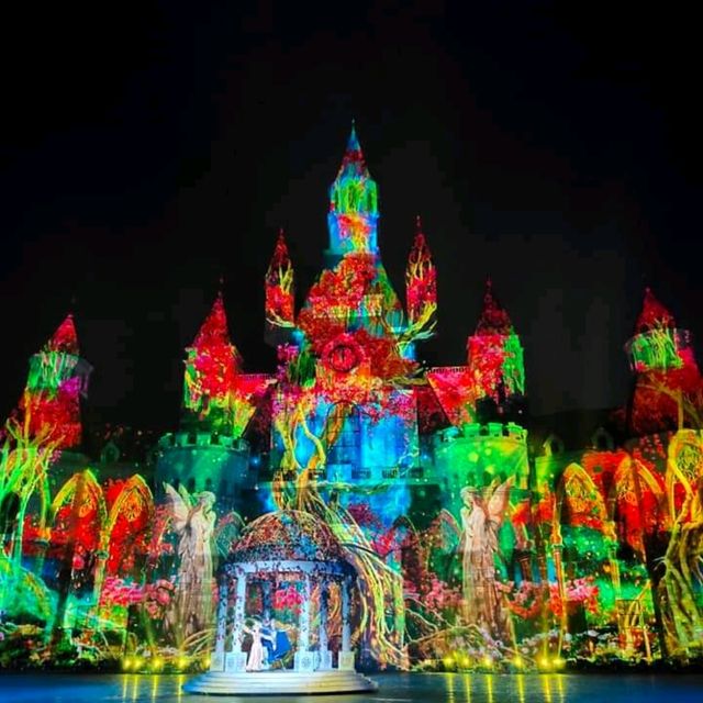 ญาจาง เมืองสวนสนุกบนเกาะสุดคุ้ม