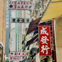 📸CAPTURE💖 Hong Kong’s Traditional Shop Signs