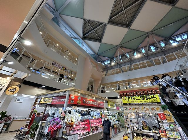沖縄・那覇。移転した『那覇市第一牧志公設市場』を散策。