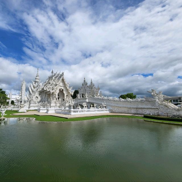 วัดร่องขุ่น