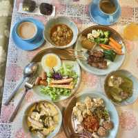 At Pingnakorn Hotel
