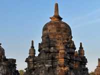 A Thousand Stories in Stone