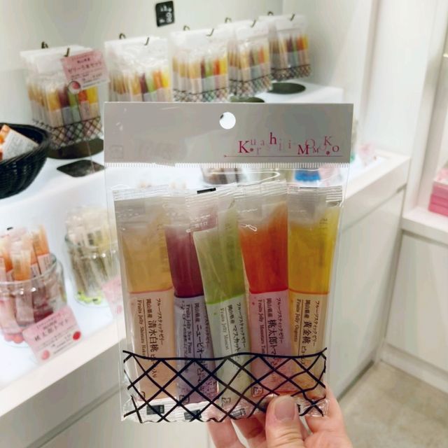 美観地区で絶対に喜ばれる！果物のお土産　くらしき桃子
