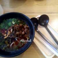 ร้านก๋วยเตี๋ยว หยวน หมิง หยวน
