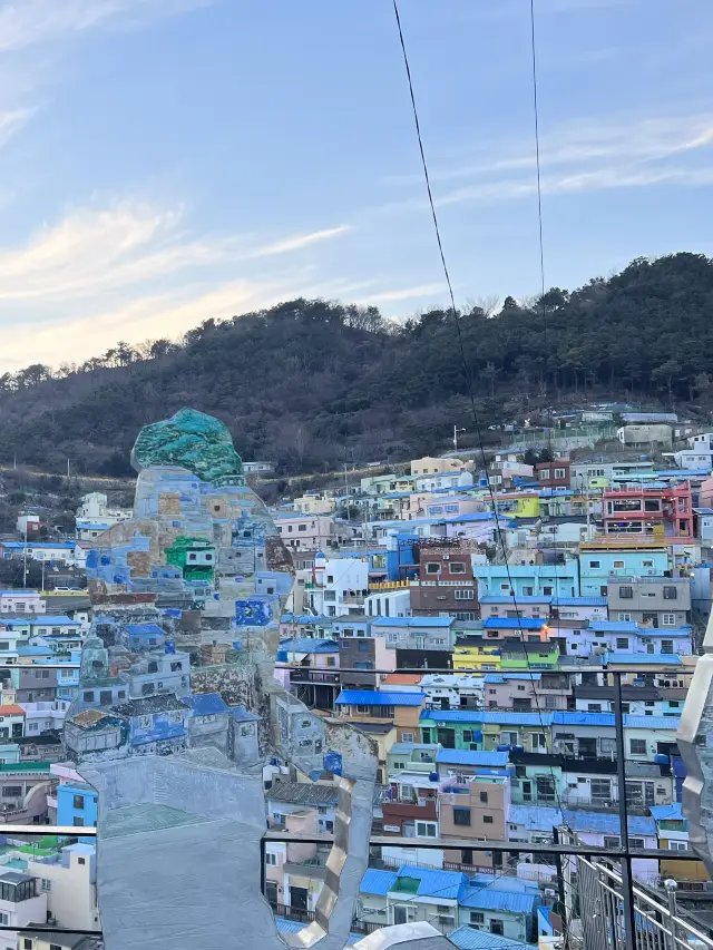 有着歷史故事的山城～甘川洞文化村