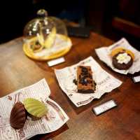 Blackdog coffeebar .... คาเฟ่มินิมอลเปิดใหม่ระยอง