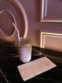 The Cassette Coffe Bar ร้านคาเฟ่ชมพูสวยหวาน