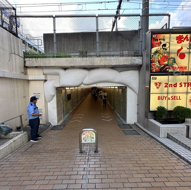 【東京】池袋の東西を繋ぐWE ROAD