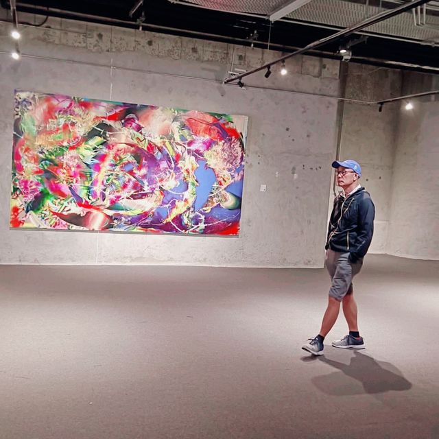 當代頂尖國際藝術家聯展，展期直到 17.Sep. ！ 勿錯過了 ！