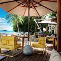 Beachfront lunching and lounging…