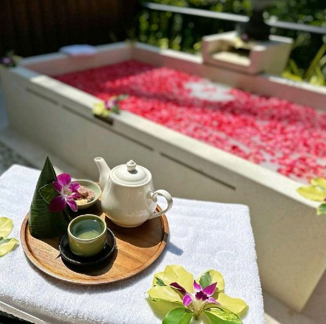 將原始村落變奢華酒店