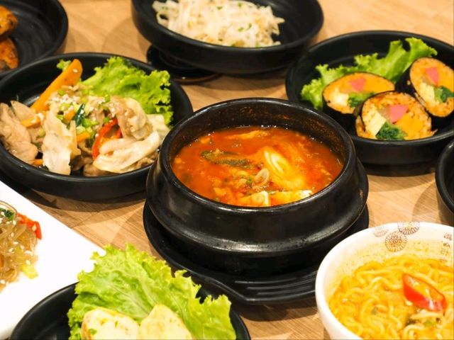 อันยองฮาเซโย 𝙅𝙪𝙠𝙠𝙪𝙢𝙞 𝙏𝙝𝙖𝙞𝙡𝙖𝙣𝙙 🇰🇷🇰🇷