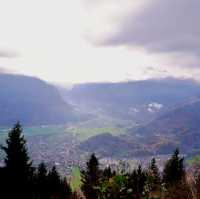 瑞士旅遊，遊客小鎮Interlaken
