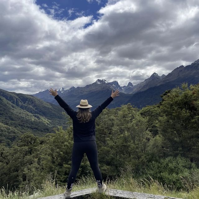 Feels like a dream in Milford sounds