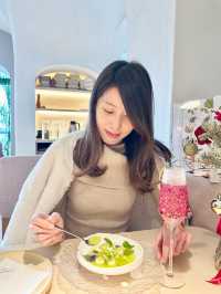 聖誕節去左銅鑼灣呢間以花入饌既餐廳慶祝🌸