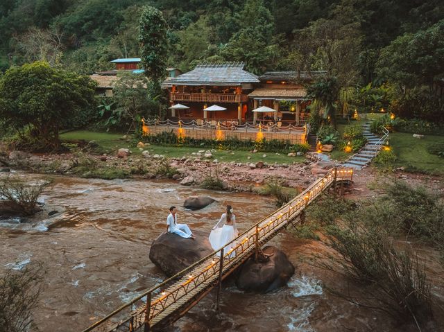 ที่พักติดลำธาร หมู่บ้านสะปัน จ.น่าน