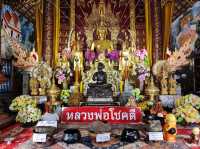 สักการะขอพร หลวงพ่อโชคดี วัดท่าใหม่อิ 🙏🏻🙏🏻🙏🏻