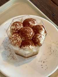 Mana.Chujai (มานะชูใจ) คาเฟ่สุดโฮมมี่
