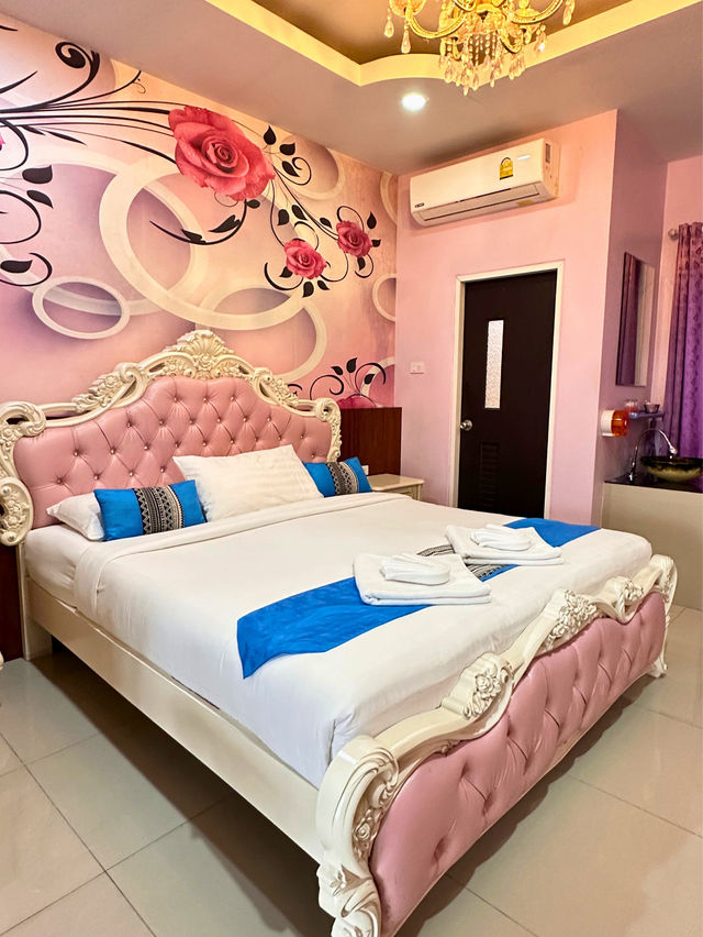 The Linux garden hotel ห้องนอนหวานมาก